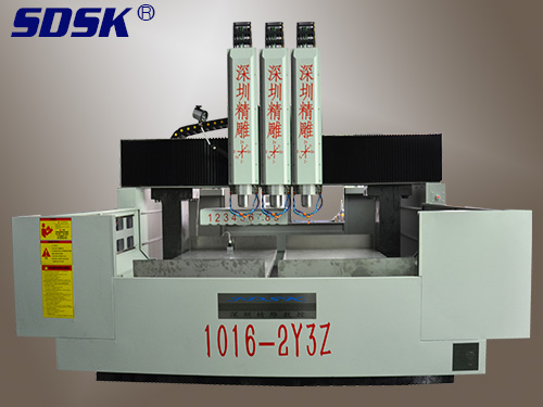 精雕機從哪些方面體現其精密性和穩定性？